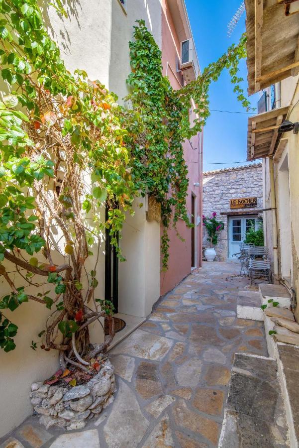 Loggos Panoramic Views Electra By Konnect Daire Longós Dış mekan fotoğraf